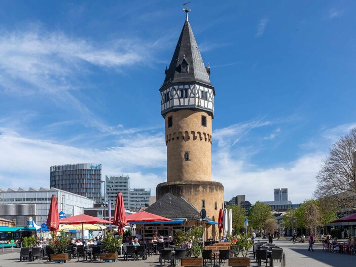 bockenheimer-turm-dornbusch-immobilien