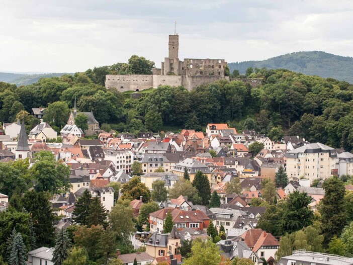 immobilienmakler-koenigstein-dornbusch-immobilien