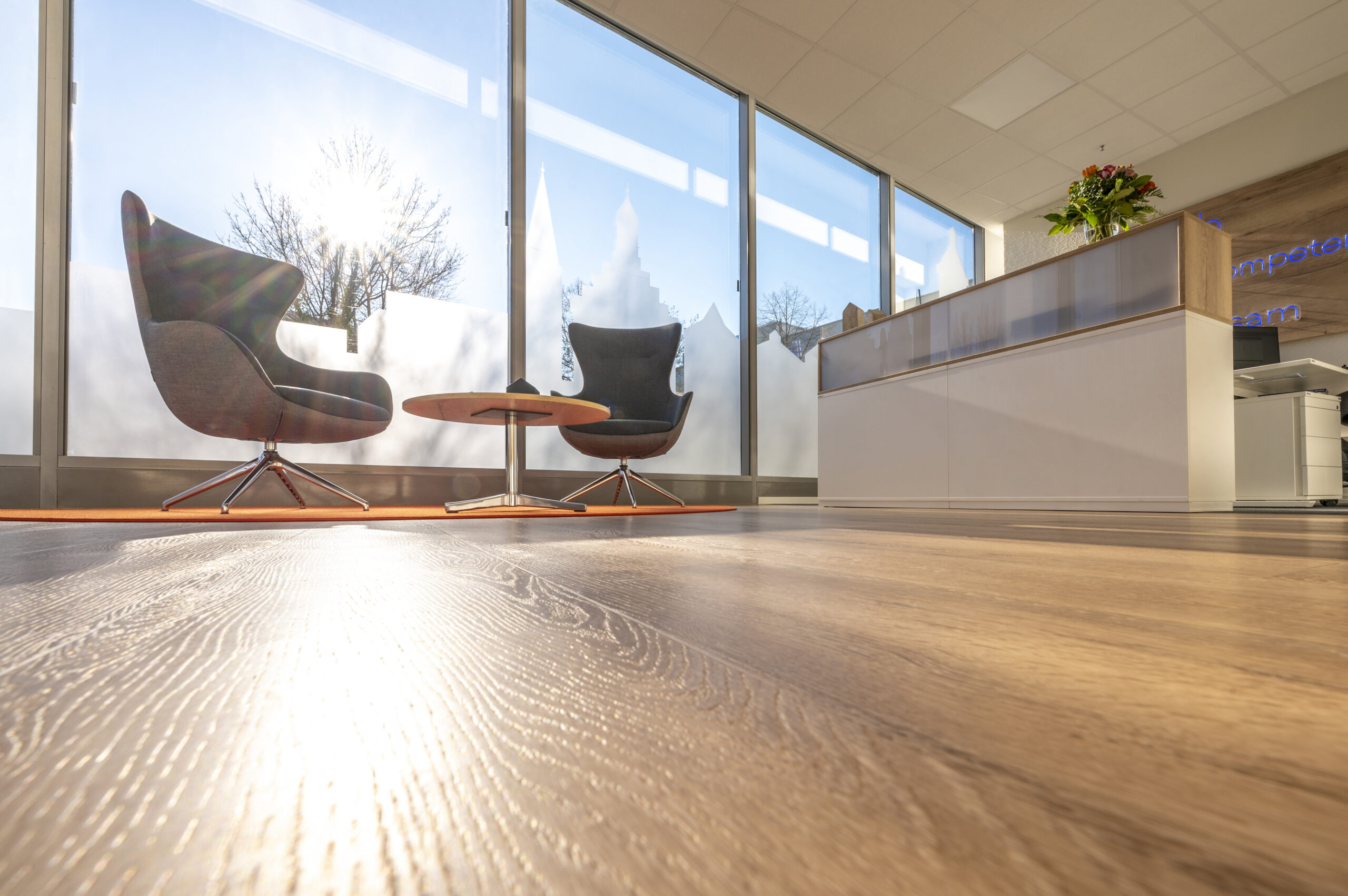 Moderner Eingangsbereich Büro