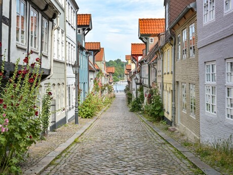 Reihenhäuser in der Altstadt von Flensburg