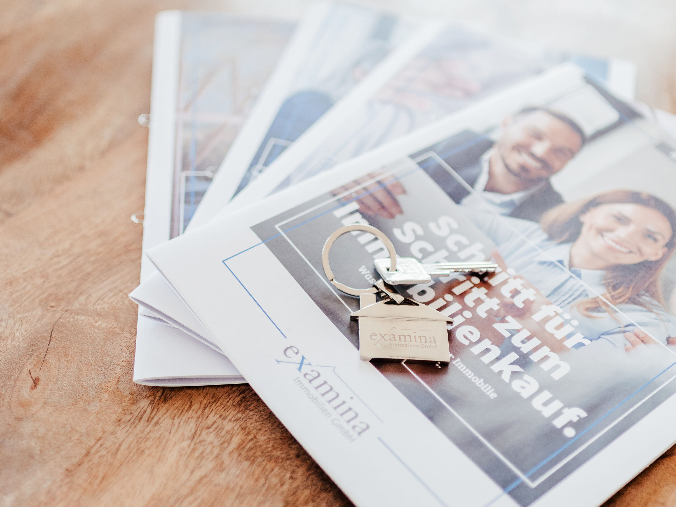 examina Immobilien Broschüre