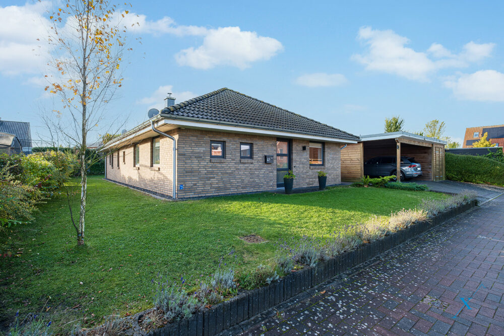 Bungalow mit Garten