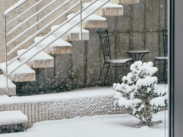 Terrasse mit Schnee