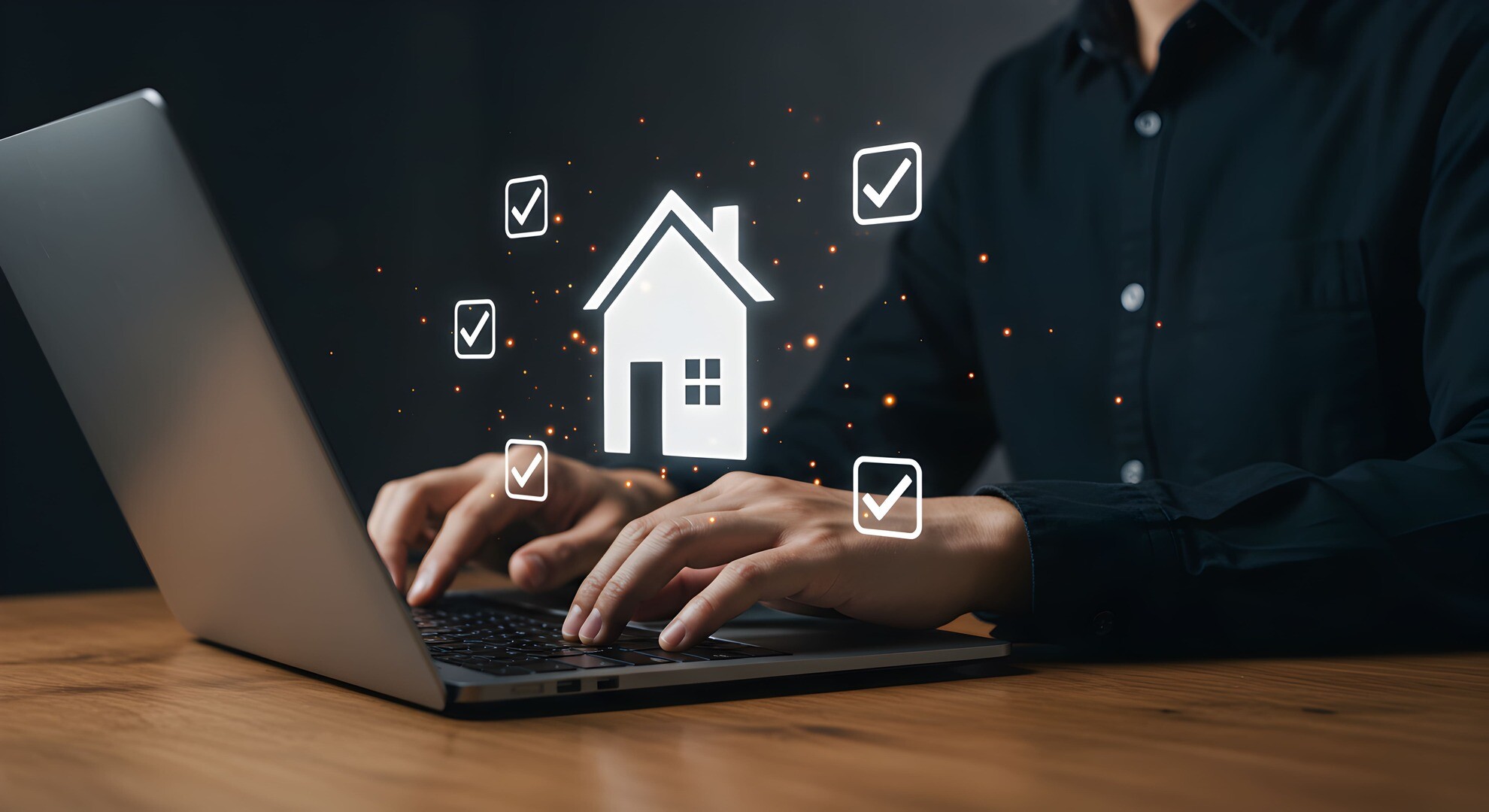 Laptop mit digitalem Haus