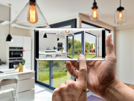 Fotoaufnahme von Wohnbereich auf Smartphone