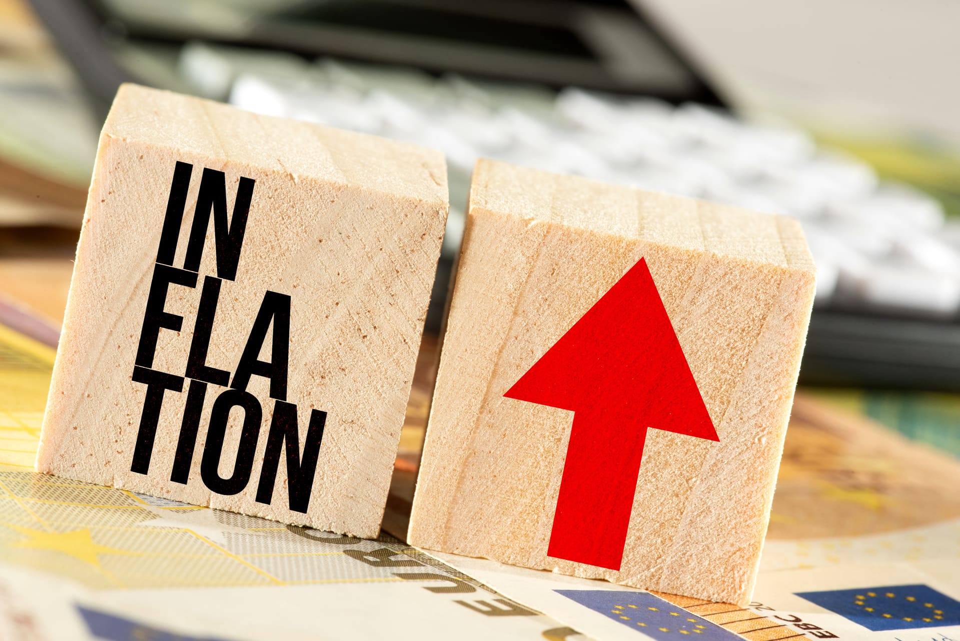 Euro Geldscheine und die Inflation.