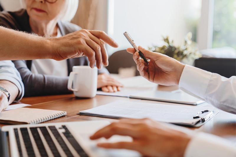 Vertragsunterzeichnung