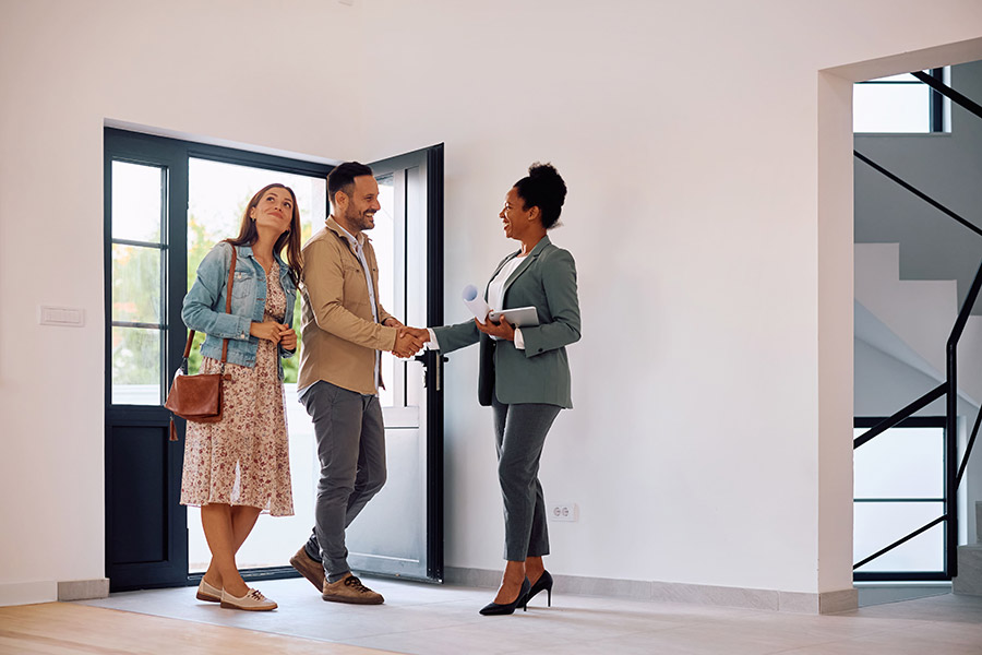 Besichtigung mit Makler