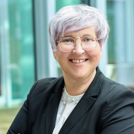 Teammitglied Nicole Hasenäcker Ihres Immobilienmaklers