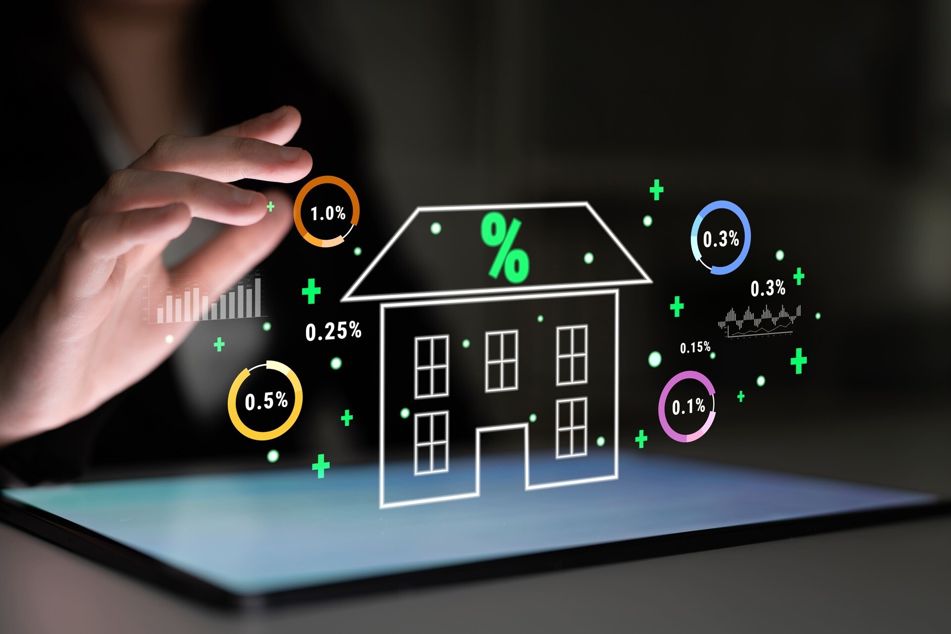 Digitales Haus mit diversen Kennzahlen: Angebotspreis vs. Verkaufspreis
