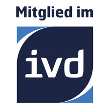 Logo des ivd mit dem Text 'Mitglied im' darüber, blau und weiß gehalten