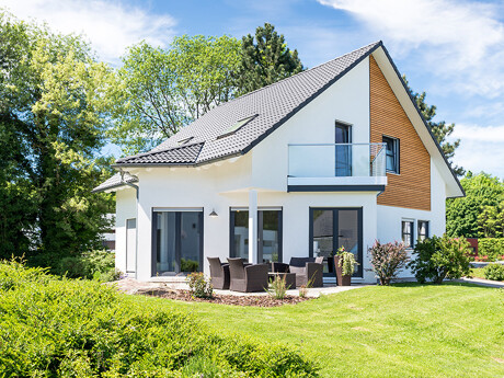 Einfamilienhaus mit Garten und Terrasse