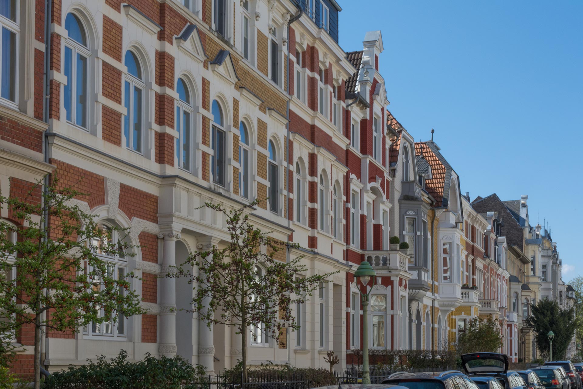 Altbaufassaden in Bonn, Reihenhäuser als Kapitalanlage