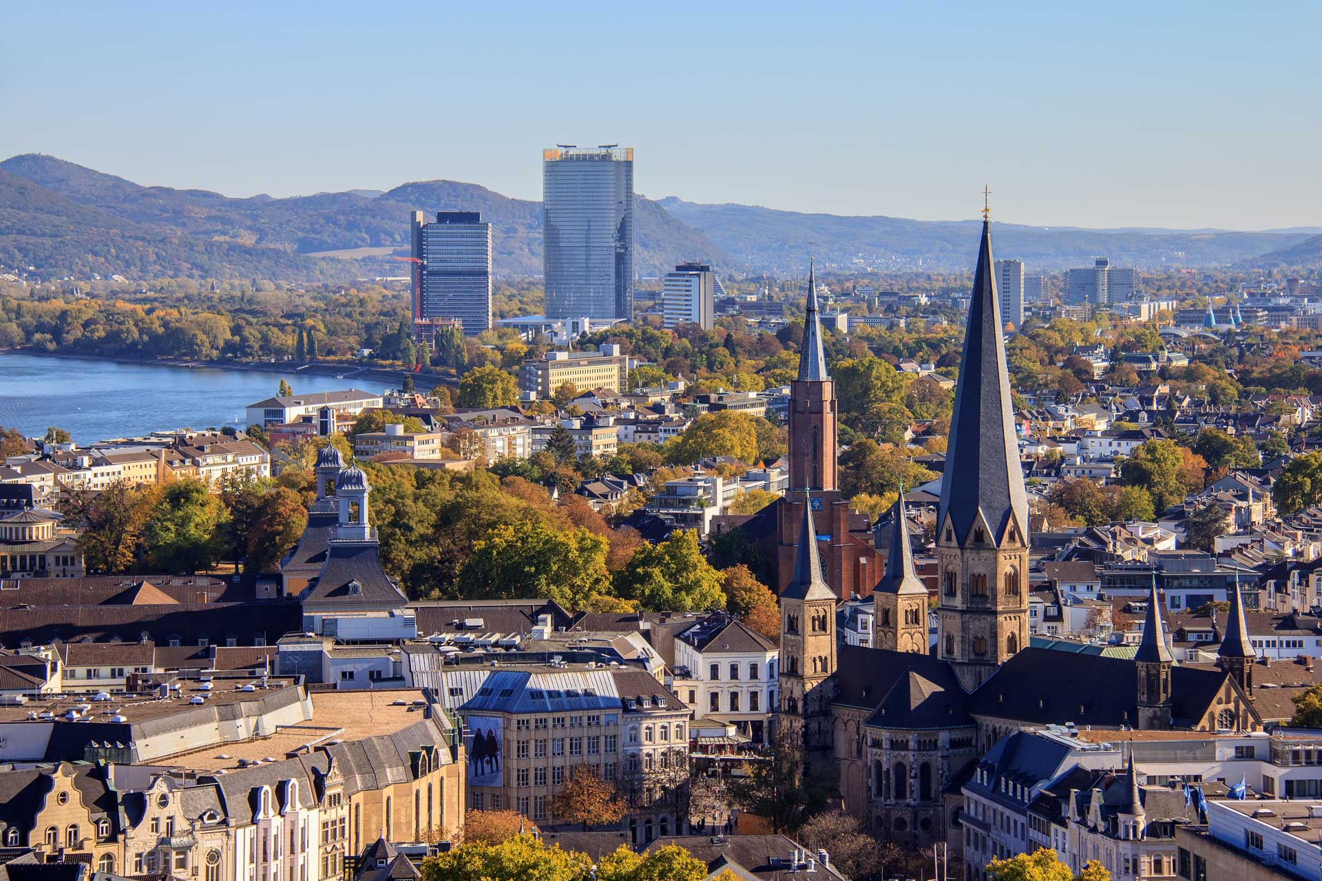 Blick über Bonn bei schönem Wetter: Teuerste Stadtteile