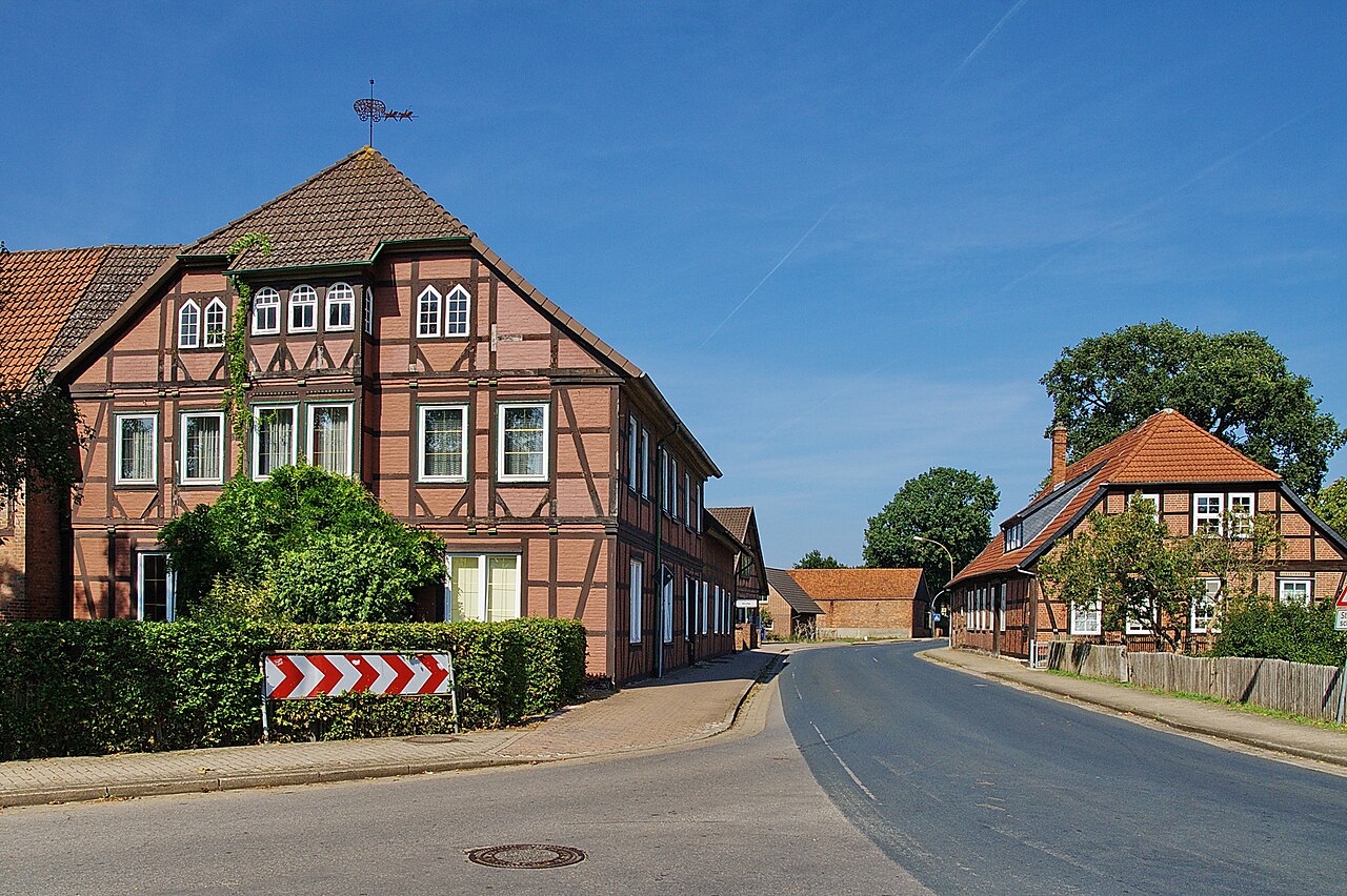 Ortsbild Bröckel (Uetze) | Immobilienmakler Bröckel - Axel Schrödter Immobilien