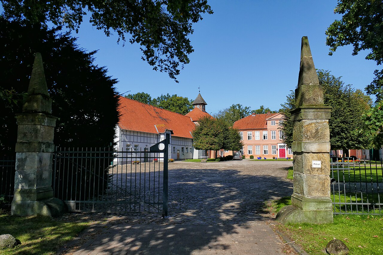 Gutshof Langlingen | Immobilienmakler Langlingen - Axel Schrödter Immobilien
