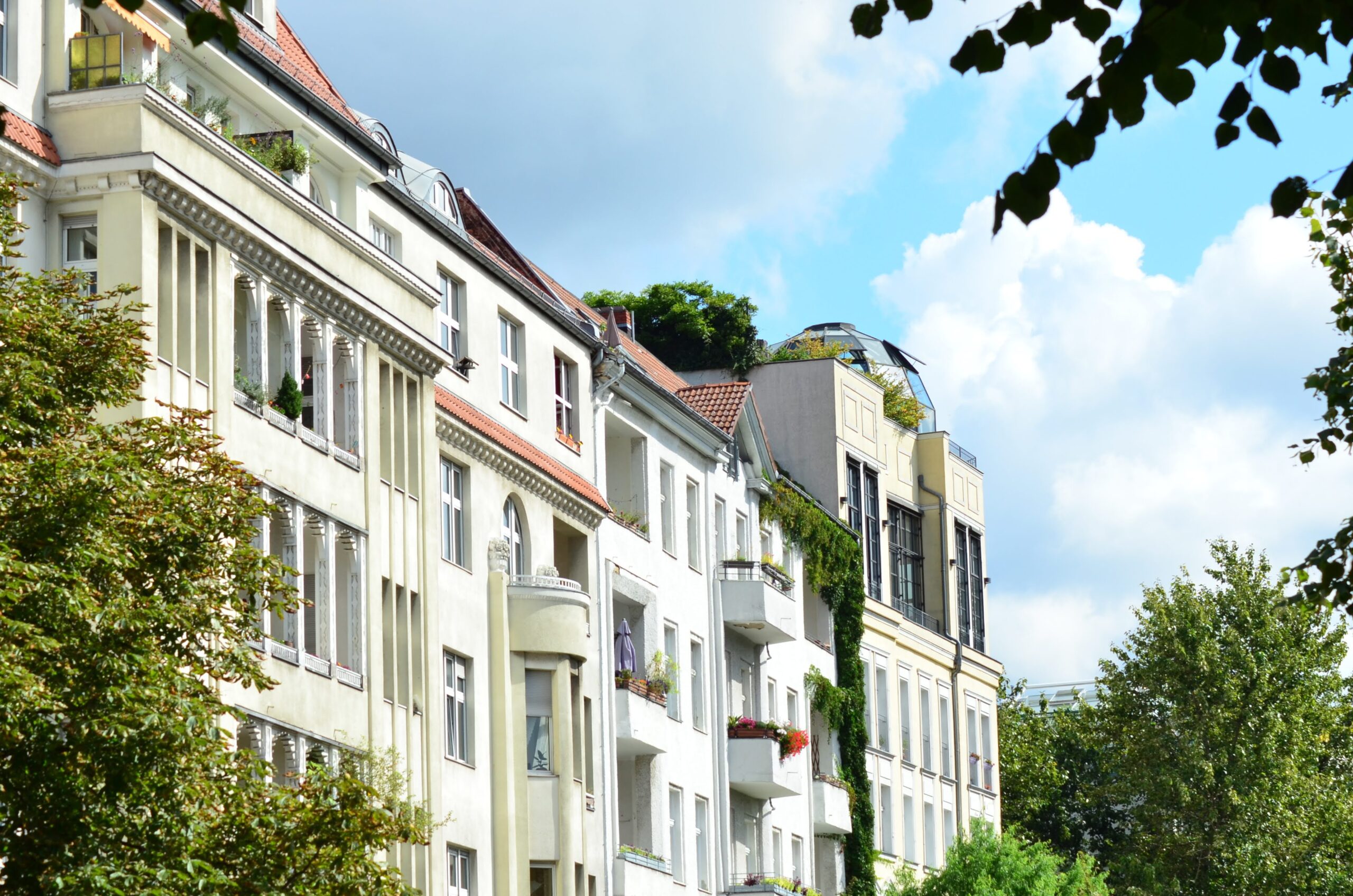 Fassaden von Altbauten in Berlin Kreuzberg