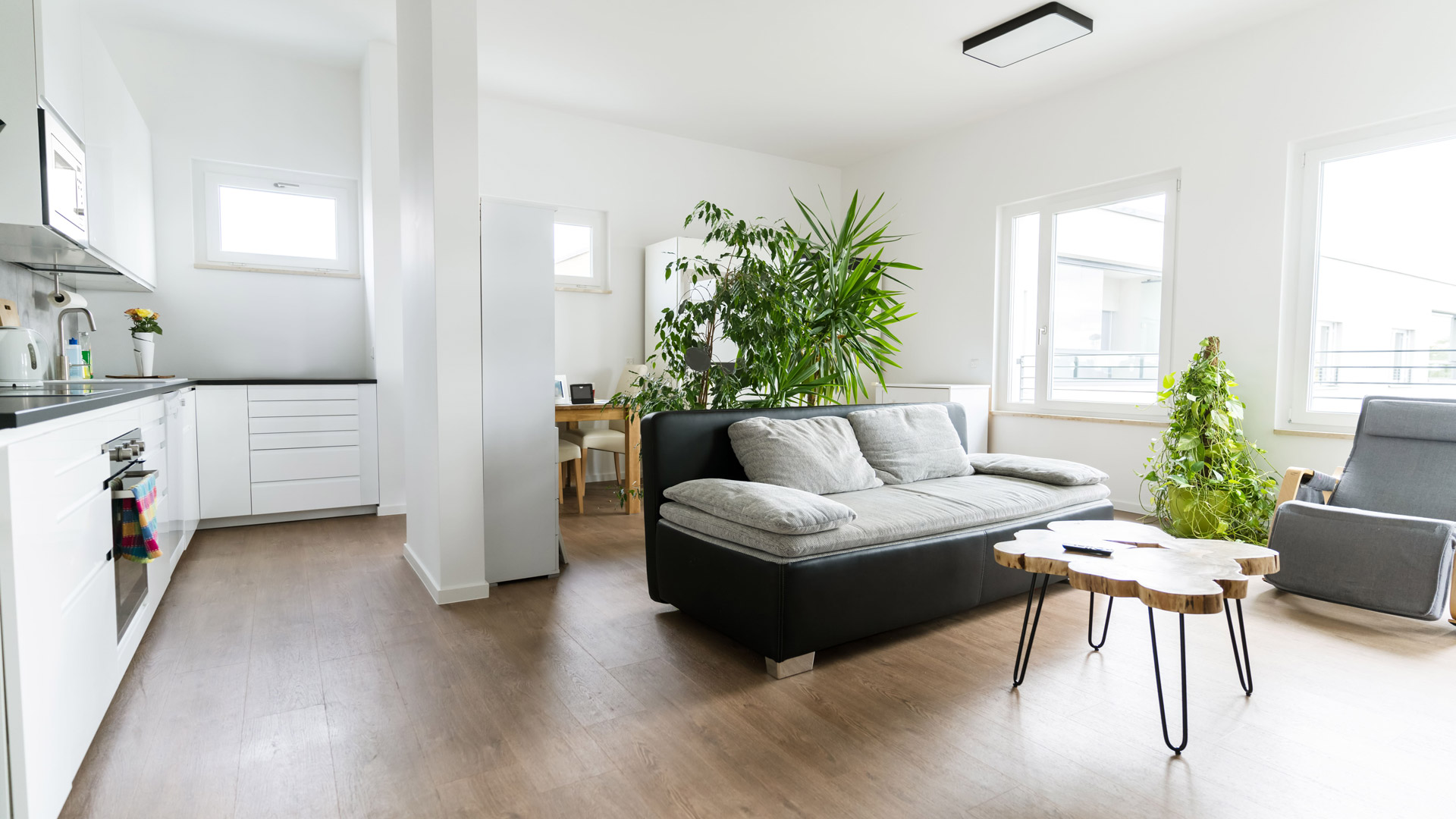 Moderne Wohnung nach dem Homestaging