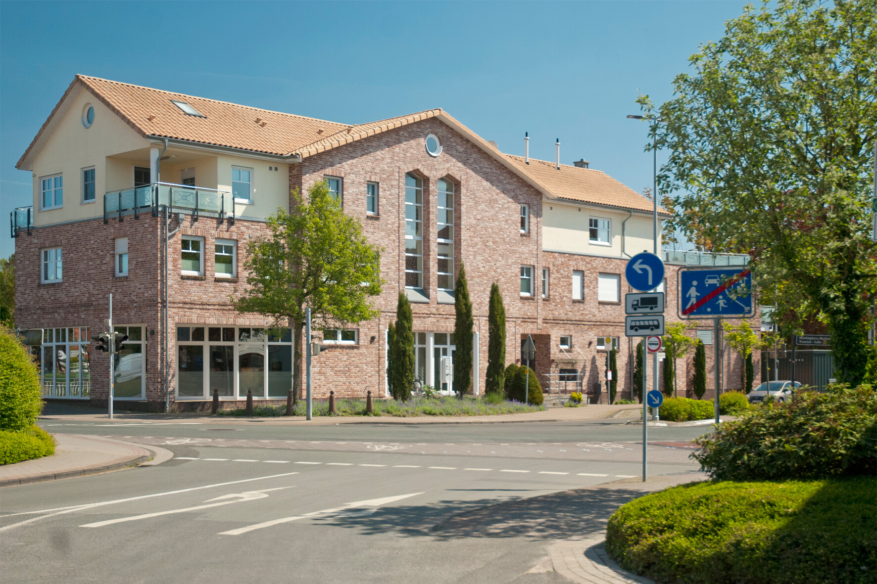 Wohnhaus mit Restaurantbetrieb