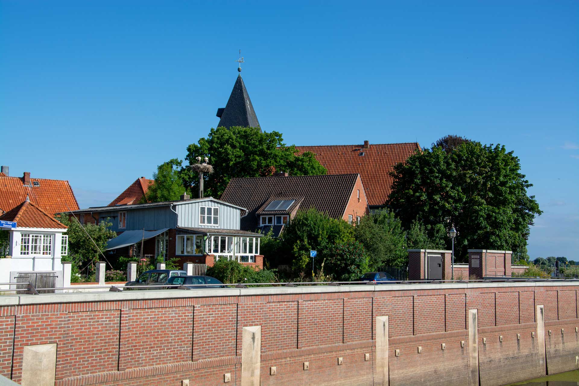 Hitzacker an der Elbe ist eine Stadt im nördlichen Teil des Landkreises Lüchow-Dannenberg
