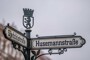 "unsanierte 2 Zimmer Altbauwohnung mit Aufzug und Südbalkon im Kollwitzkiez" - TITELBILD