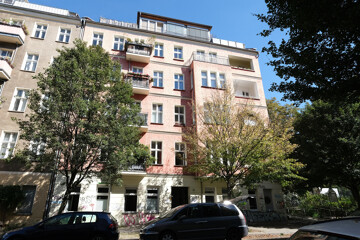 „unsanierte ca. 161 m² Altbau Wohn- und Gewerbemaisonette mit Balkon am Arnswalder Platz „, 10407 Berlin, Erdgeschosswohnung