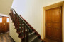 "Kleines, saniertes Altbau Apartement, Nähe Schönhauser Allee Arcaden, bezugsfrei" - Treppenhaus Seitenflügel