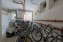 "Freie, sanierte 2 Zimmer Wohnung mit Loggia am Volkspark F-Hain, Bruno Taut Siedlung" - Fahrradkeller