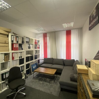 SOFORT Einzug! 95 m² Büro-Suite mit Meetingraum & Küche mitten in der Innenstadt -  Vorschau 9