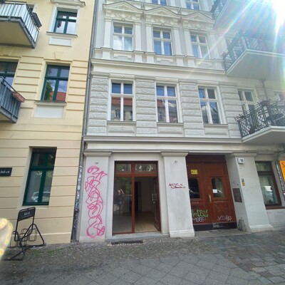 Vielseitiges Ladenlokal im beliebten Helmholzkiez