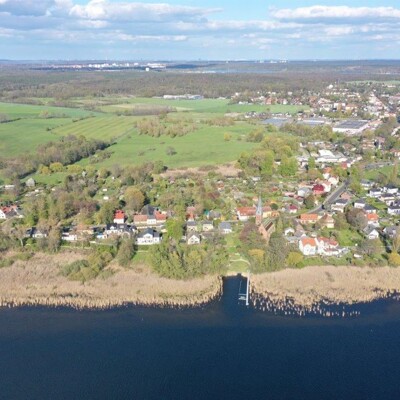 Sanierungsbedürftiges Mehrfamilienhaus mit Denkmalstatus am Wasser 5 min von Potsdam entfernt -  Vorschau 11