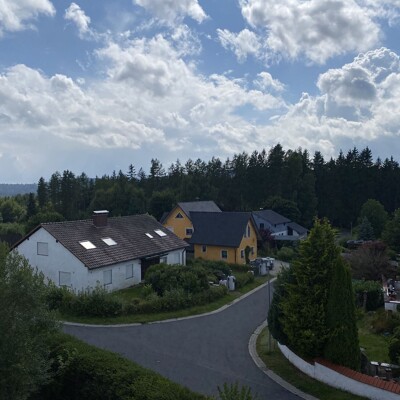 Reserviert! Charmante Maisonette-Dachgeschosswohnung mit Balkon, Einbauküche & Stellplatz - Vorschau 12 Reserviert! Charmante Maisonette-Dachgeschosswohnung mit Balkon, Einbauküche & Stellplatz - Vorschau 12