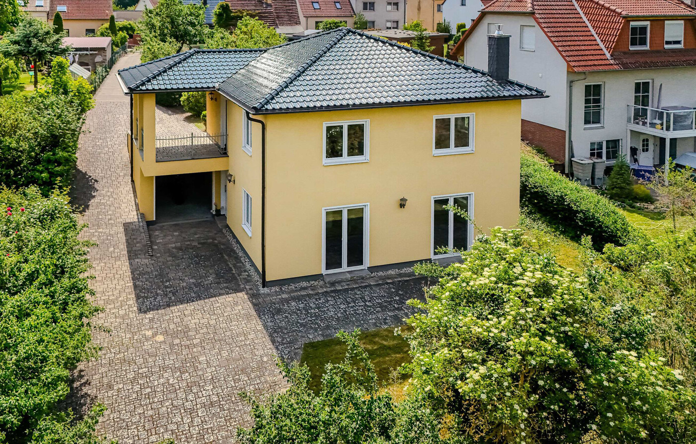 Mediterrane Stadtvilla mit Weitblick – Traumlage am Templiner See -  Bild 1