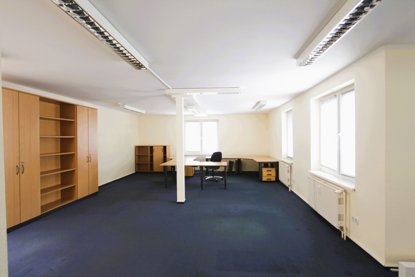 Großzügiges helles Büro im Hinterhof der Zeppelinstraße -  Bild 2