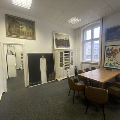 SOFORT Einzug! 95 m² Büro-Suite mit Meetingraum & Küche mitten in der Innenstadt -  Vorschau 5
