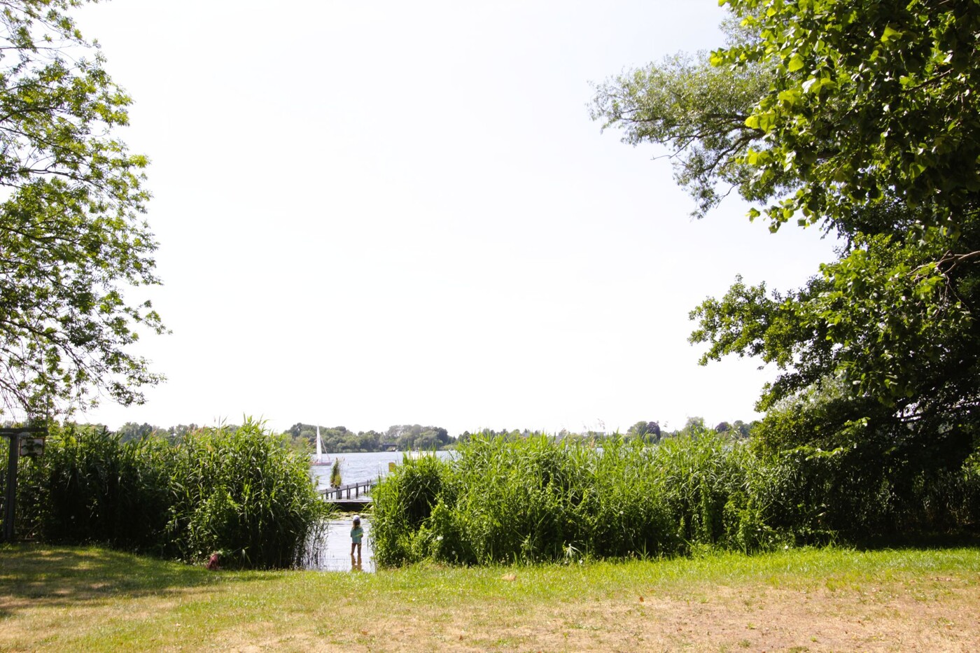 Sanierungsbedürftiges ehemaliges Schulgebäude mit Denkmalstatus in Wassernähe - Bild 16 Sanierungsbedürftiges ehemaliges Schulgebäude mit Denkmalstatus in Wassernähe - Bild 16