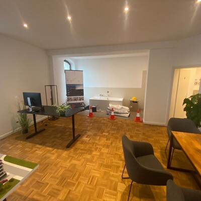 Wunderschönes Ladengeschäft mitten im Lutherviertel, renoviert, provisionsfrei -  Vorschau 3