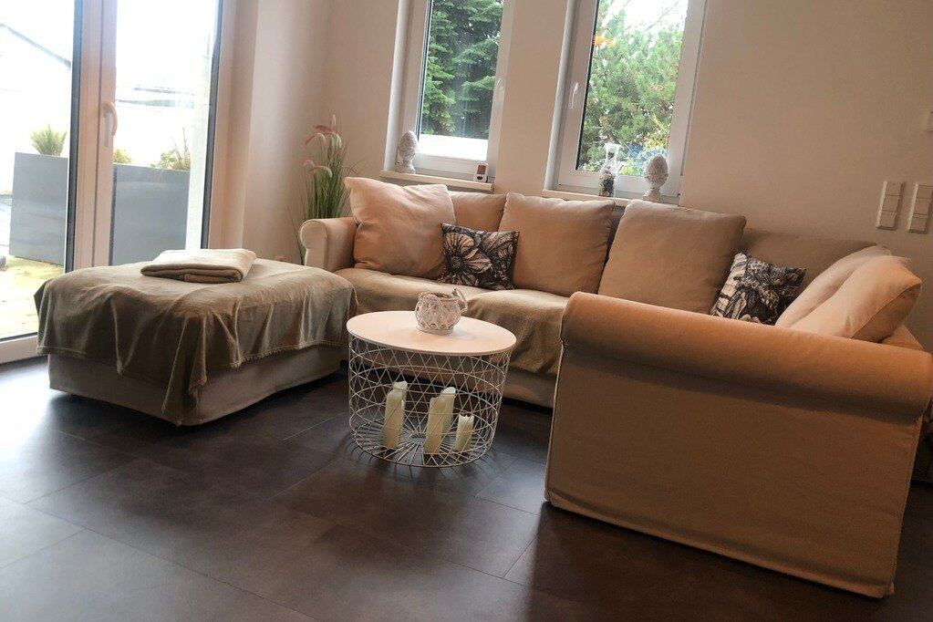 Neuwertige Design-Ferienwohnung mit Terrasse und Stellplatz in Zinnowitz -  Bild 3