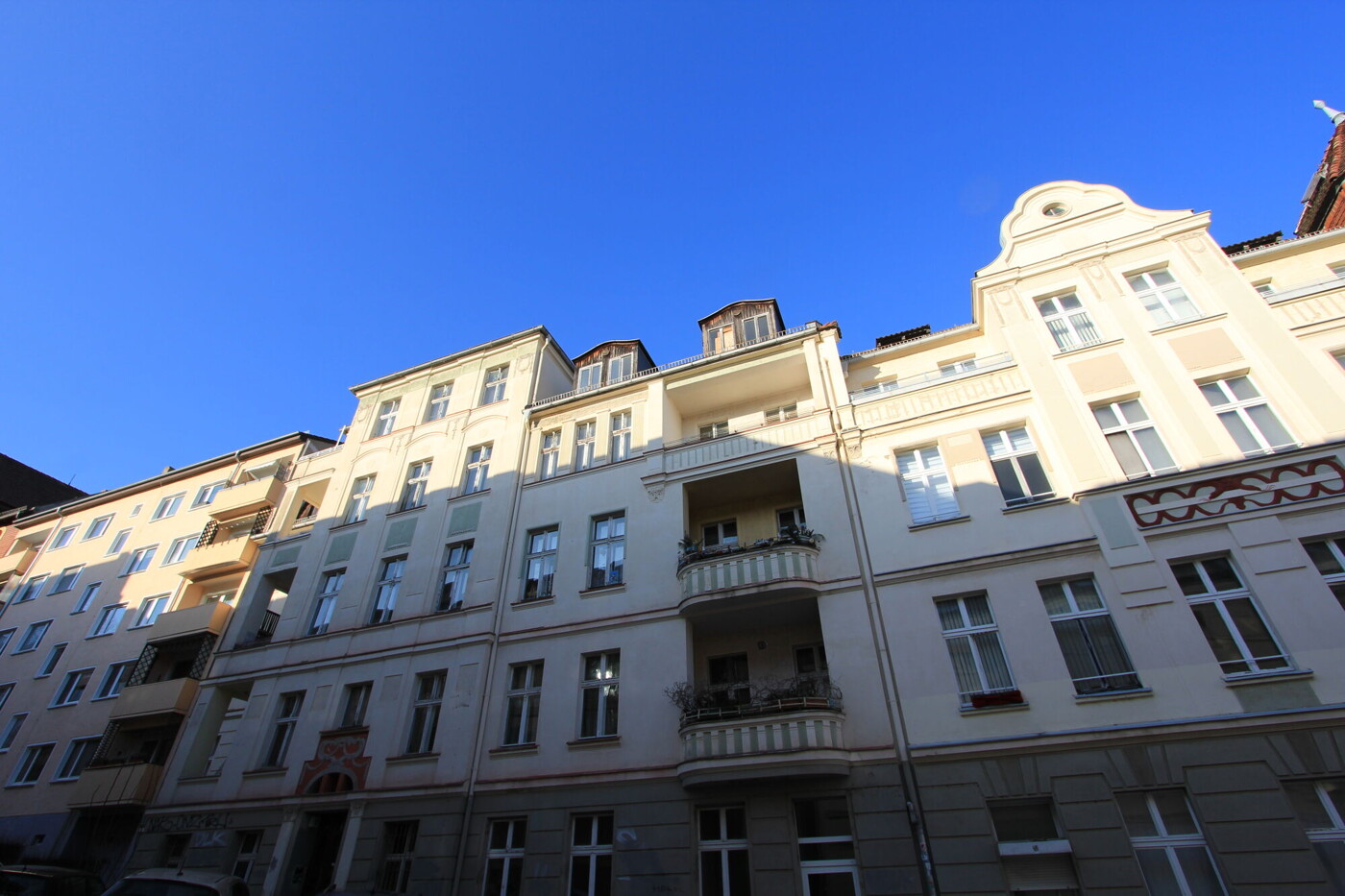 Denkmalgeschütztes Mehrfamilienhaus in sehr guter Stadtlage von Frankfurt (Oder) -  Bild 1