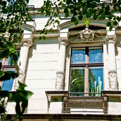 Beispielbild Mehrfamilienhaus Mitte