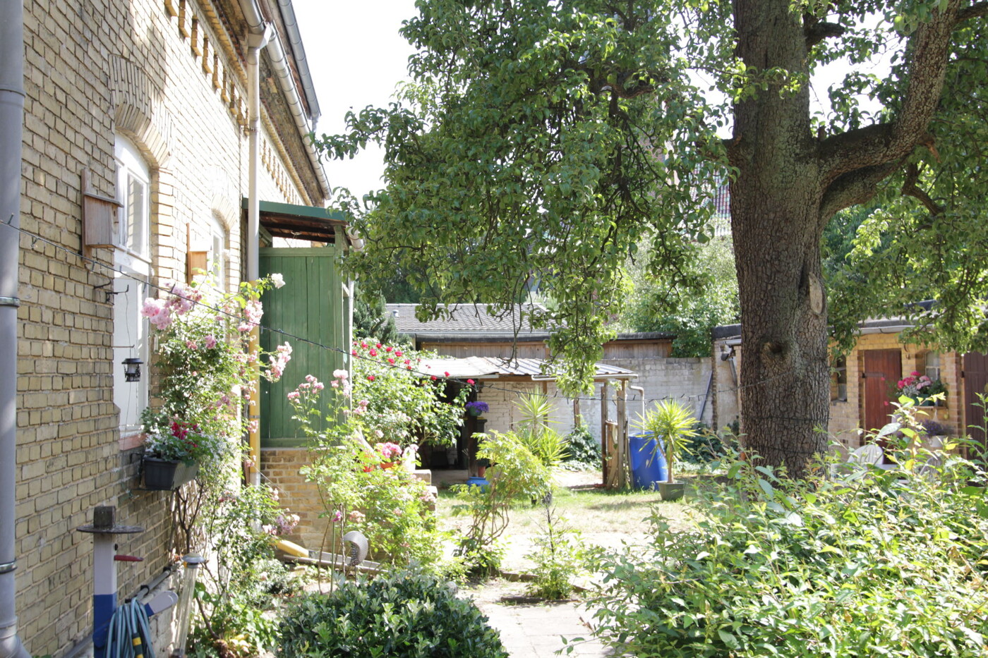 Sanierungsbedürftiges ehemaliges Schulgebäude mit Denkmalstatus in Wassernähe - Bild 23 Sanierungsbedürftiges ehemaliges Schulgebäude mit Denkmalstatus in Wassernähe - Bild 23