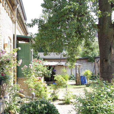 Sanierungsbedürftiges ehemaliges Schulgebäude mit Denkmalstatus in Wassernähe - Vorschau 23 Sanierungsbedürftiges ehemaliges Schulgebäude mit Denkmalstatus in Wassernähe - Vorschau 23
