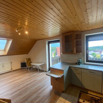Charmante Maisonette-Dachgeschosswohnung mit Balkon, Einbauküche & Stellplatz -  Vorschau 10