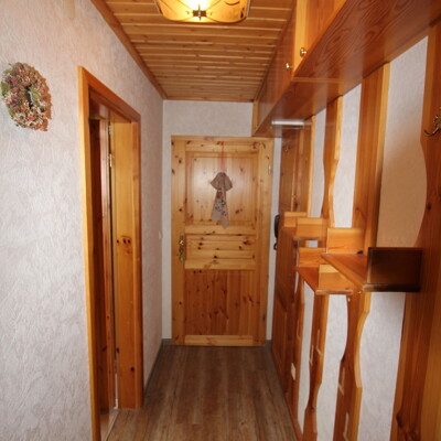 Charmante Maisonette-Dachgeschosswohnung mit Balkon, Einbauküche & Stellplatz -  Vorschau 2